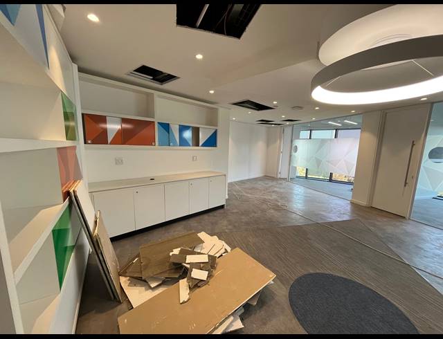914M² OFFICE TO LET IN BELVEDERE TYGERBERG